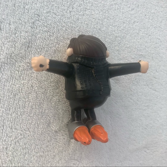 McDonalds Minions Happy Meal Toy 2019 Young Gru - Picture 3 of 6